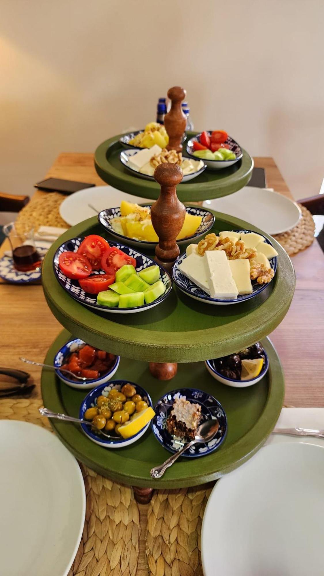 Pertevniyal Aziziye Hotel Konya Bagian luar foto